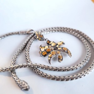 John Hardy Jasmine Ayu Dot Flower Sterling Silver and 18k Gold Necklace